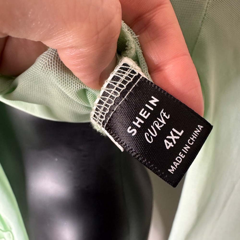 SHEIN semi-transparent blouse with ties size 4xl - Picture 6 of 8